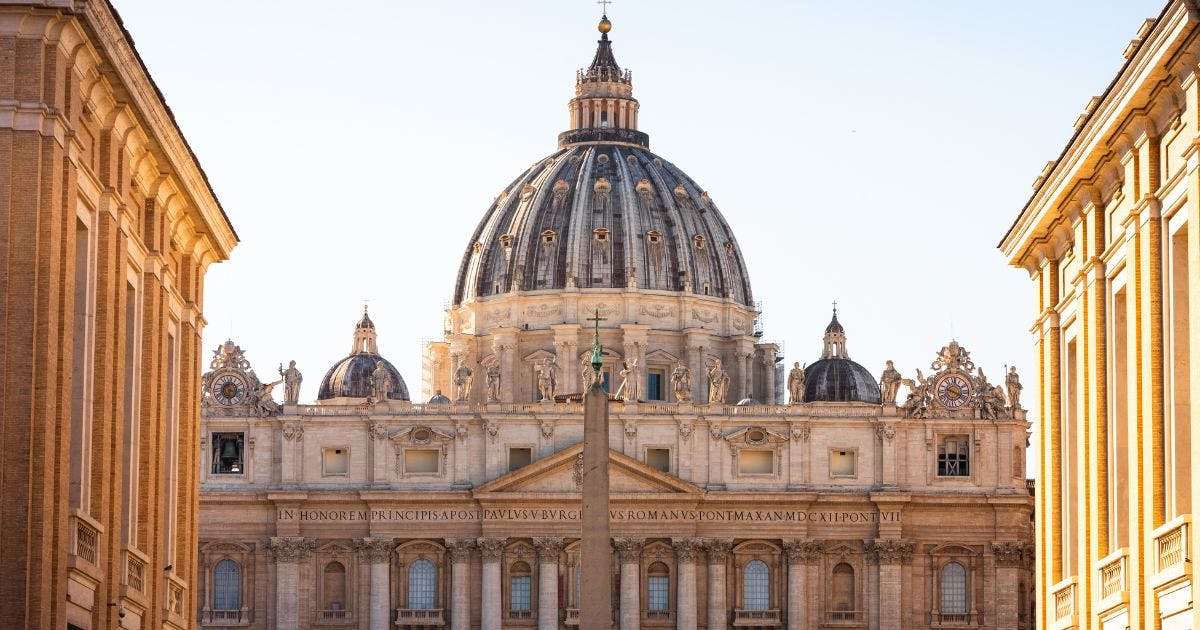 10 Sturdy Facts about St. Peter’s Basilica
